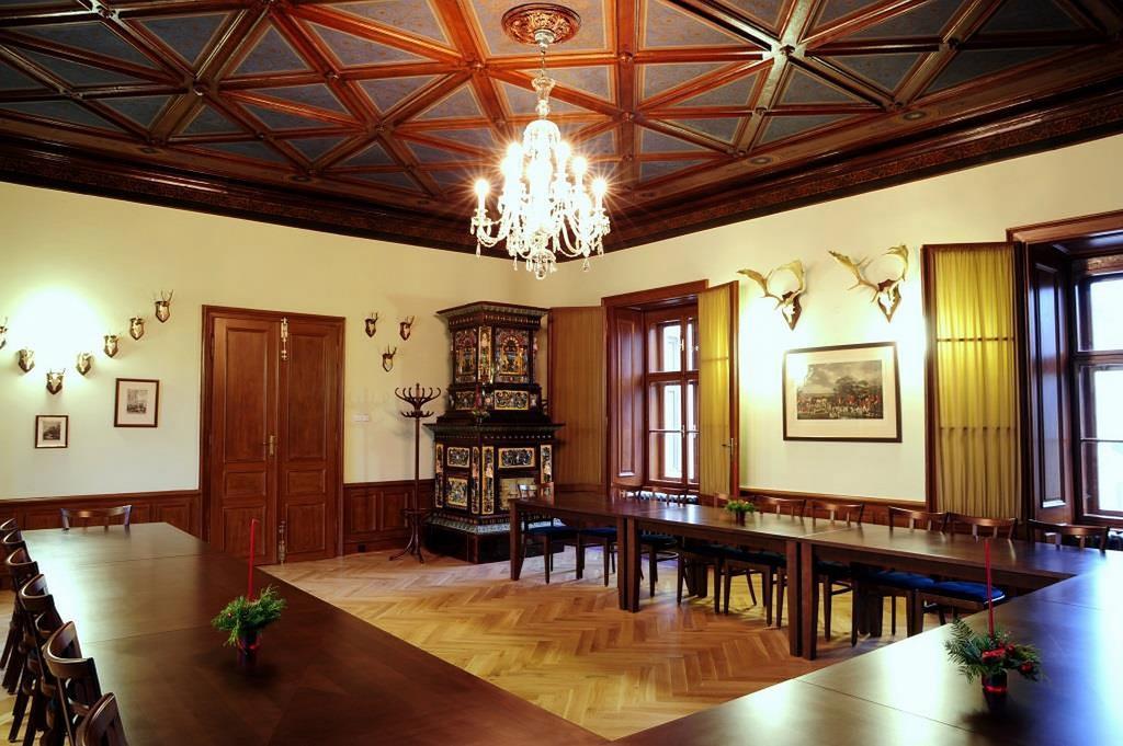 Zamek Krtiny Hotel Exterior photo
